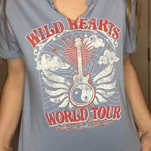 V neck cropped shirt